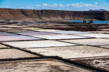 Salinas de Janubio  Yaiza Kanarische Inseln Spanien by Peter Ehlert in LanzaroteInsel