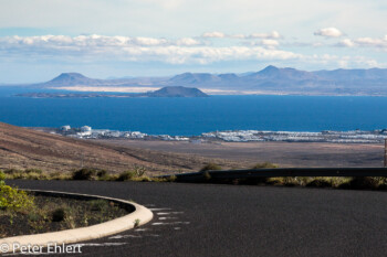 Blick auf Fuerteventura  Yaiza Kanarische Inseln Spanien by Peter Ehlert in LanzaroteInsel