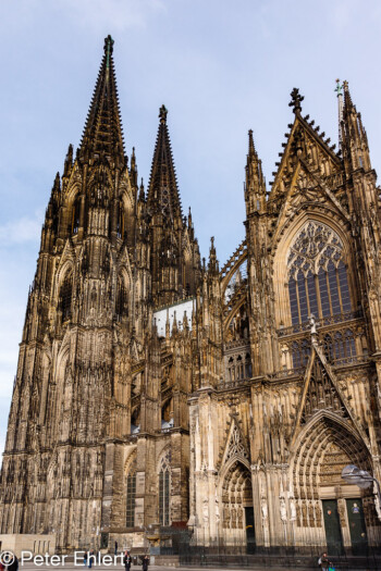 Südseite des Kölner Doms  Köln Nordrhein-Westfalen Deutschland by Peter Ehlert in Köln_Dom