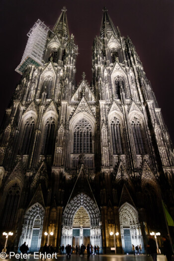 Westseite (Portal) des Kölner Doms  Köln Nordrhein-Westfalen Deutschland by Peter Ehlert in Köln_Dom