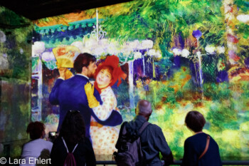 Monet, Renoir, Chagall, Bonnard, Dufy, Matisse, Signac  Bordeaux Département Gironde Frankreich by Lara Ehlert in Bassins de Lumières