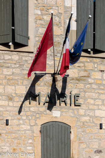 Flaggen am Rathaus  Brignon Gard Frankreich by Peter Ehlert in Brignon