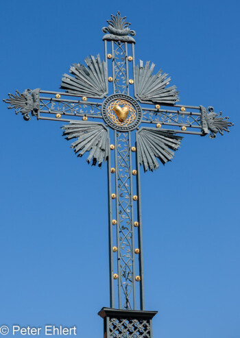 Kreuz  Montpellier Département Hérault Frankreich by Peter Ehlert in Montpellier