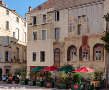 Bemaltes Haus  Montpellier Département Hérault Frankreich by Peter Ehlert in Montpellier - Saint-Roch