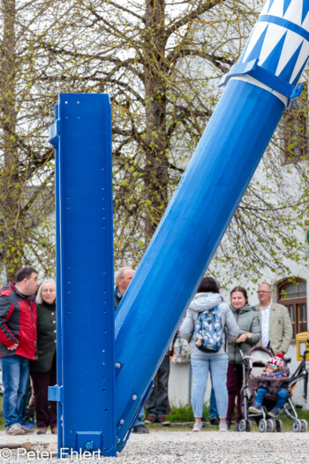 Maibaum Aufstellen 2022  Odelzhausen Bayern Deutschland by Peter Ehlert in SIBA_Maibaum