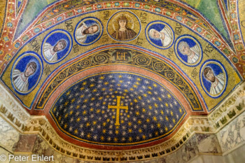 Mosaikkuppel  Ravenna Provinz Ravenna Italien by Peter Ehlert in UNESCO Weltkulturerbe in Ravenna