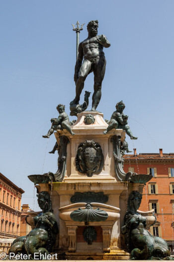 Neptun Brunnen  Bologna Metropolitanstadt Bologna Italien by Peter Ehlert in
