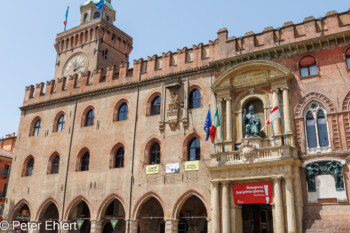 Palazzo del Podestà  Bologna Metropolitanstadt Bologna Italien by Peter Ehlert in