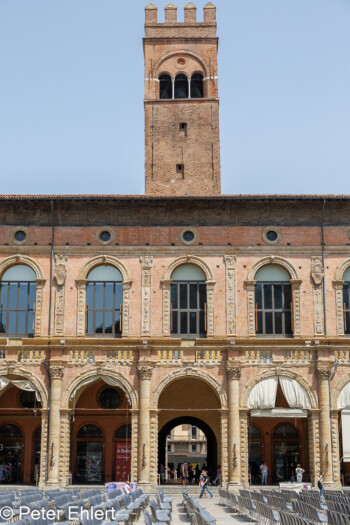Palazzo del Podestà  Bologna Metropolitanstadt Bologna Italien by Peter Ehlert in