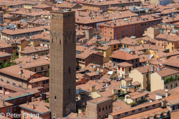 Ein weiterer Turm  Bologna Metropolitanstadt Bologna Italien by Peter Ehlert in