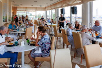 Abendessen mit Musik  Bellaria-Igea Marina Provinz Rimini Italien by Peter Ehlert in Wellness in Bellaria