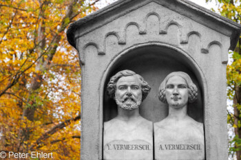 Skulpturen  München Bayern Deutschland by Peter Ehlert in Fotowalk_Südfriedhof