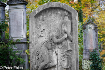 Grabstätten  München Bayern Deutschland by Peter Ehlert in Fotowalk_Südfriedhof