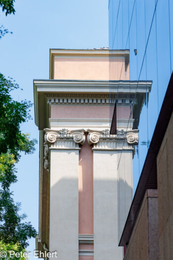 Spiegelung Unigebäude  Trient Trentino Italien by Peter Ehlert in Trient - Trento