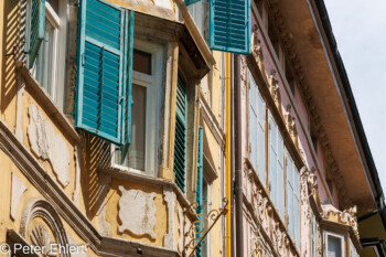 Hausfassade Laubengasse  Bozen Südtirol Italien by Peter Ehlert in Bozen - Bolzano