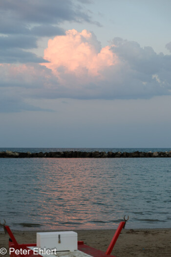 Abendwolken über dem Strand  Bellaria-Igea Marina Provinz Rimini Italien by Peter Ehlert in Wellness in Bellaria
