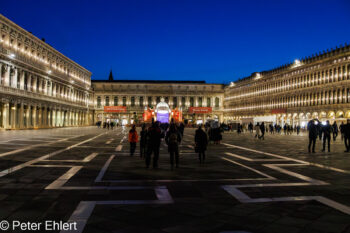 Piazza San Marco  Venedig Metropolitanstadt Venedig Italien by Peter Ehlert in Venedig_Abendstimmung