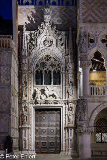 Porta della Carta  Venedig Metropolitanstadt Venedig Italien by Peter Ehlert in Venedig_Abendstimmung
