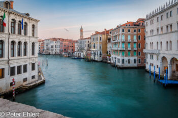 Canale grande   Venedig Metropolitanstadt Venedig Italien by Peter Ehlert in Venedig_Morgenstimmung