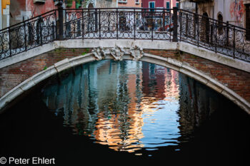 Brücke  Venedig Metropolitanstadt Venedig Italien by Peter Ehlert in Venedig_Wasserspiegelungen
