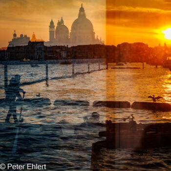 Spiegelung am Abend  Venedig Metropolitanstadt Venedig Italien by Peter Ehlert in Venedig_Spiegelungen