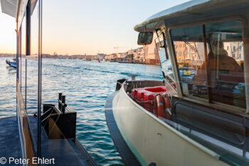 Spiegelung am Morgen  Venedig Metropolitanstadt Venedig Italien by Peter Ehlert in Venedig_Spiegelungen