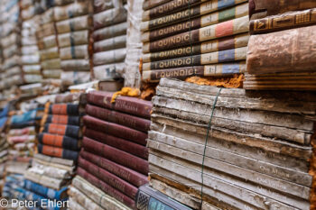 Bücher mit Wasserschaden  Venedig Metropolitanstadt Venedig Italien by Peter Ehlert in Venedig_Grafiken