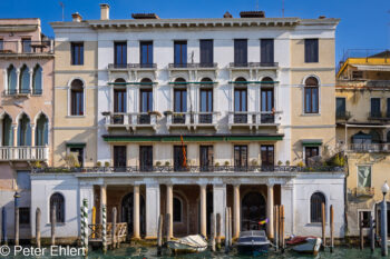 Fassade  Venedig Metropolitanstadt Venedig Italien by Peter Ehlert in venedig_fenster