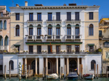 Fassade  Venedig Metropolitanstadt Venedig Italien by Peter Ehlert in venedig_fenster
