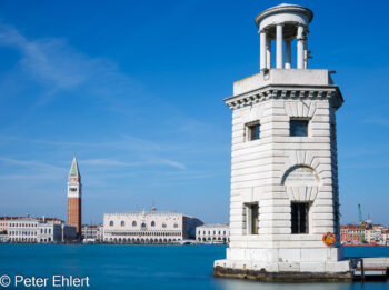 Leuchtturm, Campanile und Marcusplatz  Venedig Metropolitanstadt Venedig Italien by Peter Ehlert in venedig_bildbeziehungen