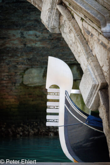 Bugbeschlag  Venedig Metropolitanstadt Venedig Italien by Peter Ehlert in venedig-details