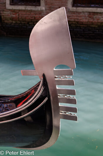 Bugbeschlag  Venedig Metropolitanstadt Venedig Italien by Peter Ehlert in venedig-details
