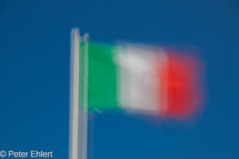 Flagge im Wind  Bellaria-Igea Marina Provinz Rimini Italien by Peter Ehlert in Bellaria 2025