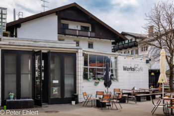Eingang  Garmisch-Partenkirchen Bayern Deutschland by Peter Ehlert in Werkscafé 67