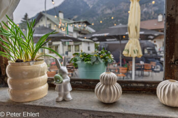 Gastraum  Garmisch-Partenkirchen Bayern Deutschland by Peter Ehlert in Werkscafé 67