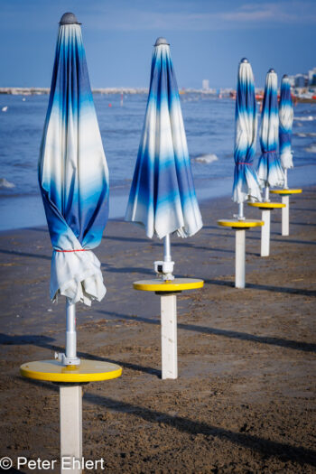 Erste Reihe dicht am Wasser  Bellaria-Igea Marina Provinz Rimini Italien by Peter Ehlert in Bellaria 2025