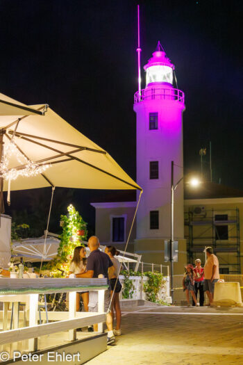 Leuchtturm in Pink  Cesenatico Provinz Forlì-Cesena Italien by Peter Ehlert in Partyboot 2025