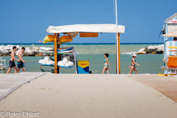Strandzugang mit Verleih  Bellaria-Igea Marina Provinz Rimini Italien by Peter Ehlert in Bellaria 2025