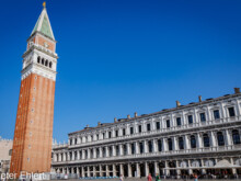 Piazza San Marco mit Campanile  Venedig Metropolitanstadt Venedig Italien by Peter Ehlert in venedig-stadt