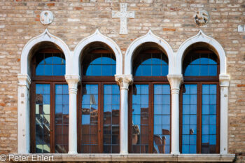 Fenster  Venedig Metropolitanstadt Venedig Italien by Peter Ehlert in venedig-stadt