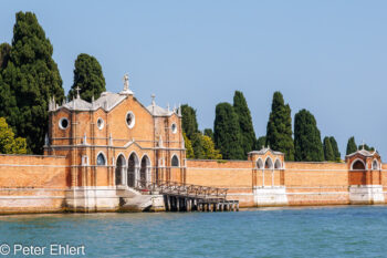 Mauer von San Michele  Venedig Metropolitanstadt Venedig Italien by Peter Ehlert in venedig-stadt