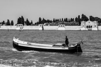 Lastenboot  Venedig Metropolitanstadt Venedig Italien by Peter Ehlert in venedig-sw