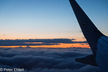 Abendstimmung kurz vor der Landung  Ismaning Bayern Deutschland by Peter Ehlert in lis-flug