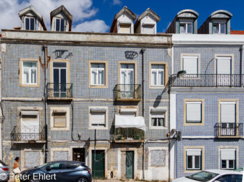 Häuser mit Fliesen  Lissabon Região de Lisboa Portugal by Lara Ehlert in LIS-Gracia