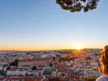 Sonnenuntergang  Lissabon Região de Lisboa Portugal by Peter Ehlert in LIS-Gracia