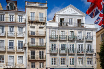 Häuserfronten  Lissabon Distrikt Lissabon Portugal by Peter Ehlert in LIS-Barrio Alto und Chiado