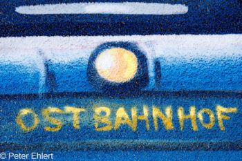 Detail Fassaden-Kunst S-Bahn  München Bayern Deutschland by Peter Ehlert in MUC-Ostbahnhof