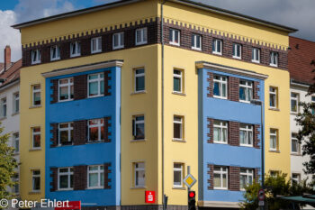 Blau-gelbes Haus  Braunschweig Niedersachsen Deutschland by Peter Ehlert in bs-abendmarkt