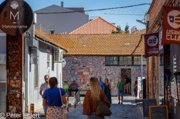 Gasse vor Cantina  Lissabon Distrikt Lissabon Portugal by Peter Ehlert in LIS-LX