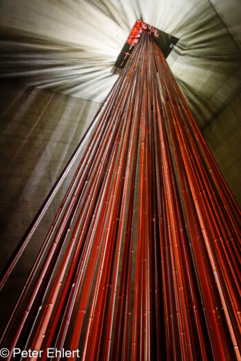 Gründung der Tragseile  Lissabon Distrikt Lissabon Portugal by Peter Ehlert in LIS-Ponte